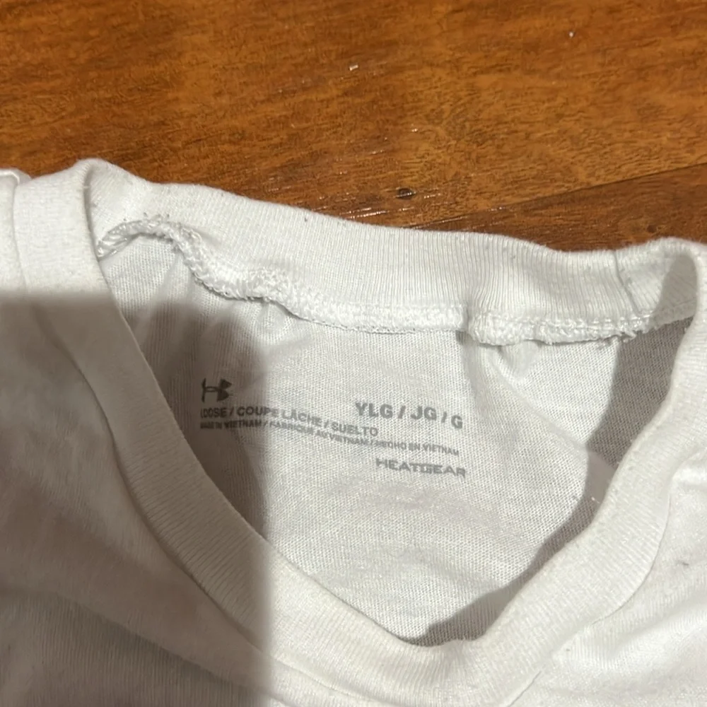 Under Armour Heat Gear T-shirt Large - Picture 4 of 5